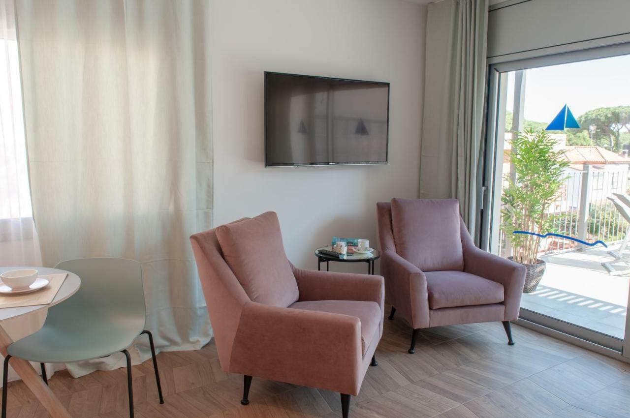 Apartamentos Porta Coeli Castelldefels Εξωτερικό φωτογραφία