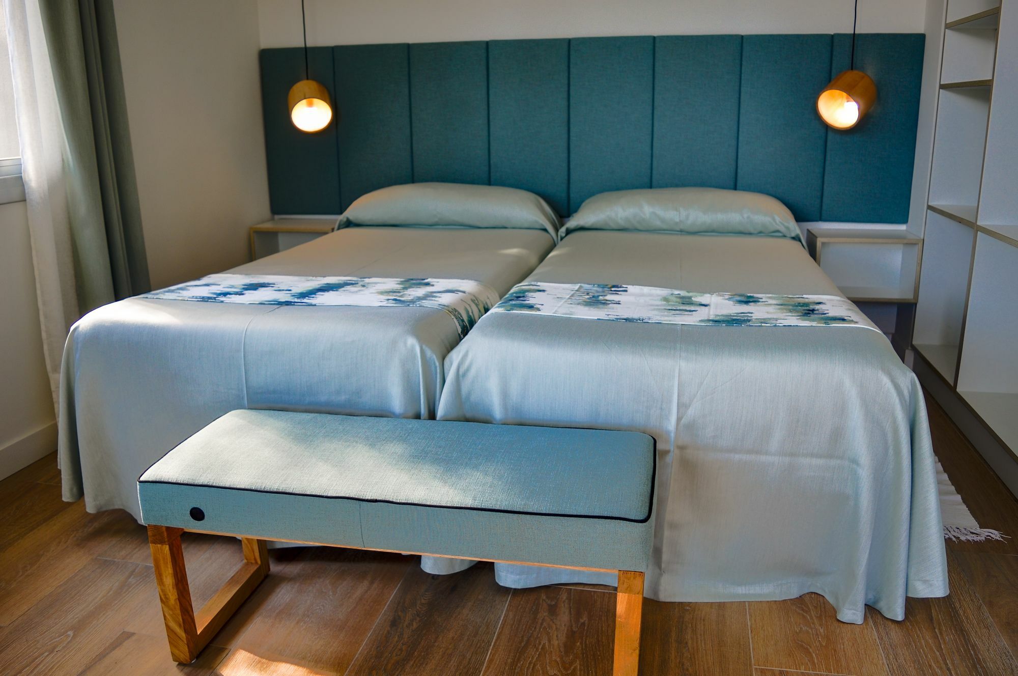 Apartamentos Porta Coeli Castelldefels Εξωτερικό φωτογραφία